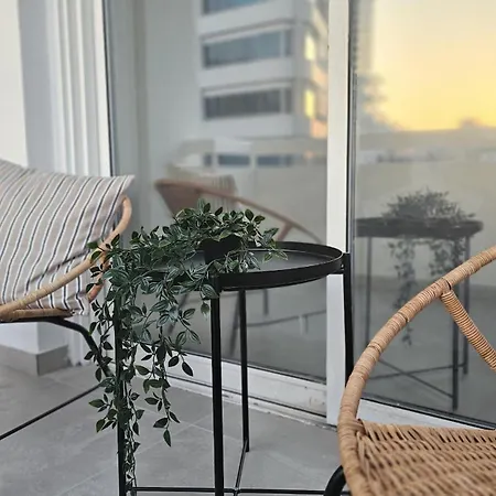 Life Ii * ניקוסיה